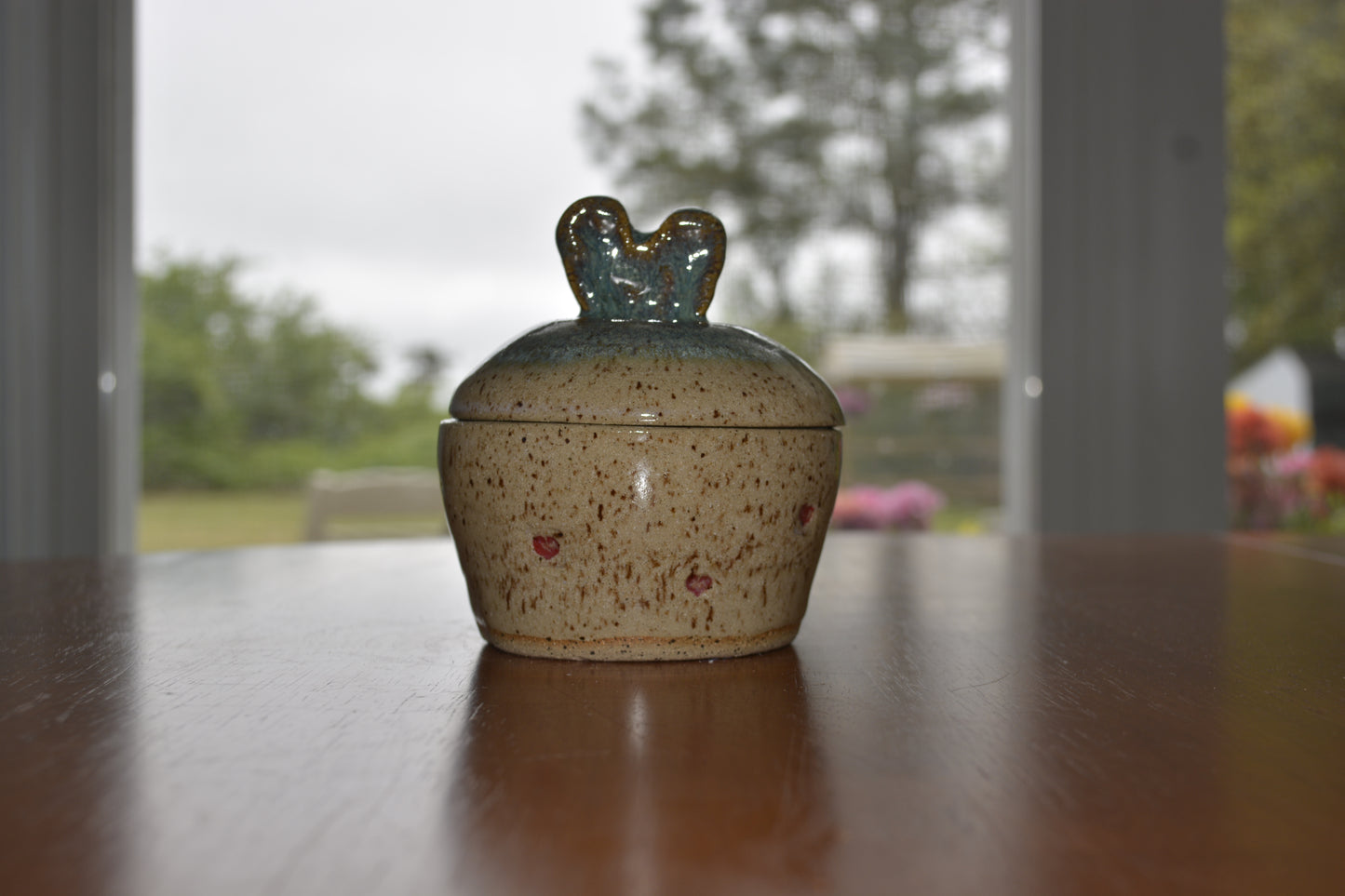 LC-3 Lidded Container HEART