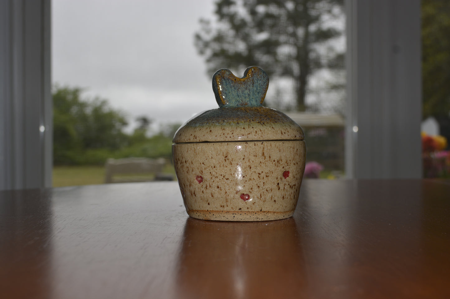 LC-3 Lidded Container HEART